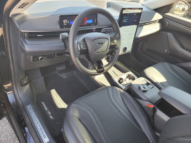 Certified 2023 Ford Mustang Mach-E Premium RWD image 9