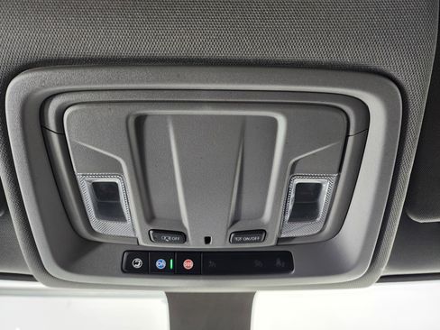 Used 2022 GMC Sierra 2500 SLE image 47