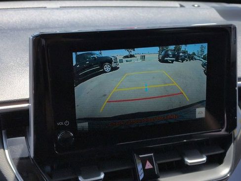 Used 2024 Toyota Corolla Cross XLE w/ Convenience Package AWD/4WD image 15