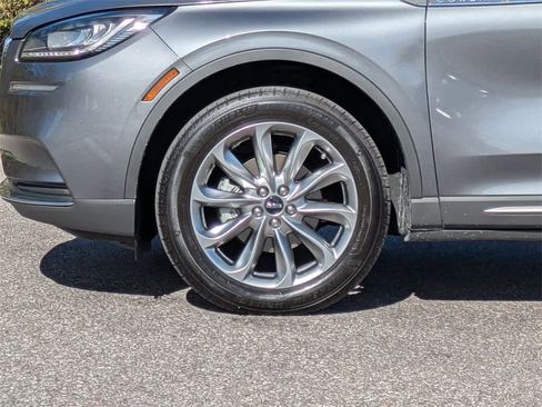 Used 2022 Lincoln Corsair FWD w/ Premium Package image 10