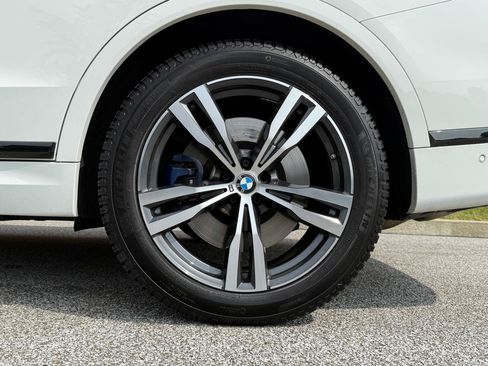 Used 2021 BMW X7 M50i AWD/4WD image 44