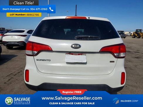 Used 2015 Kia Sorento LX image 8