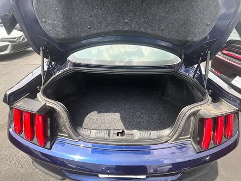Used 2019 Ford Mustang GT Premium w/ GT Performance Package RWD image 8