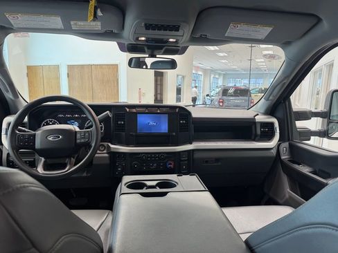 Used 2024 Ford F250 XL image 13