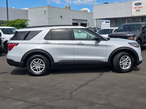 New 2026 Ford Explorer Active image 3