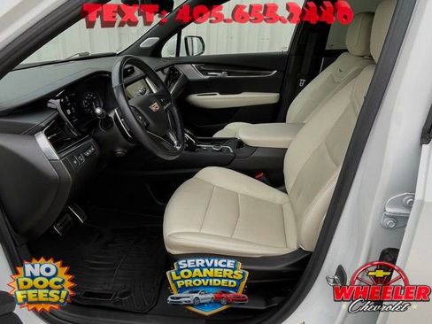 Used 2023 Cadillac XT6 Sport w/ Technology Package AWD/4WD image 28