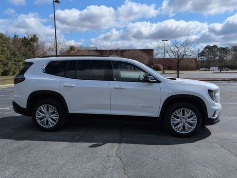 New 2026 GMC Acadia Elevation w/ Elevation Premium Package image 2