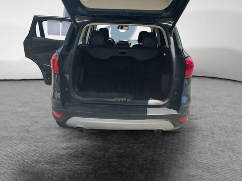 Used 2019 Ford Escape Titanium AWD/4WD image 25