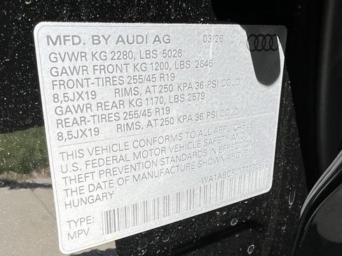 Used 2026 Audi Q3 quattro 2.0T w/ Driver Assistance Package AWD/4WD image 37
