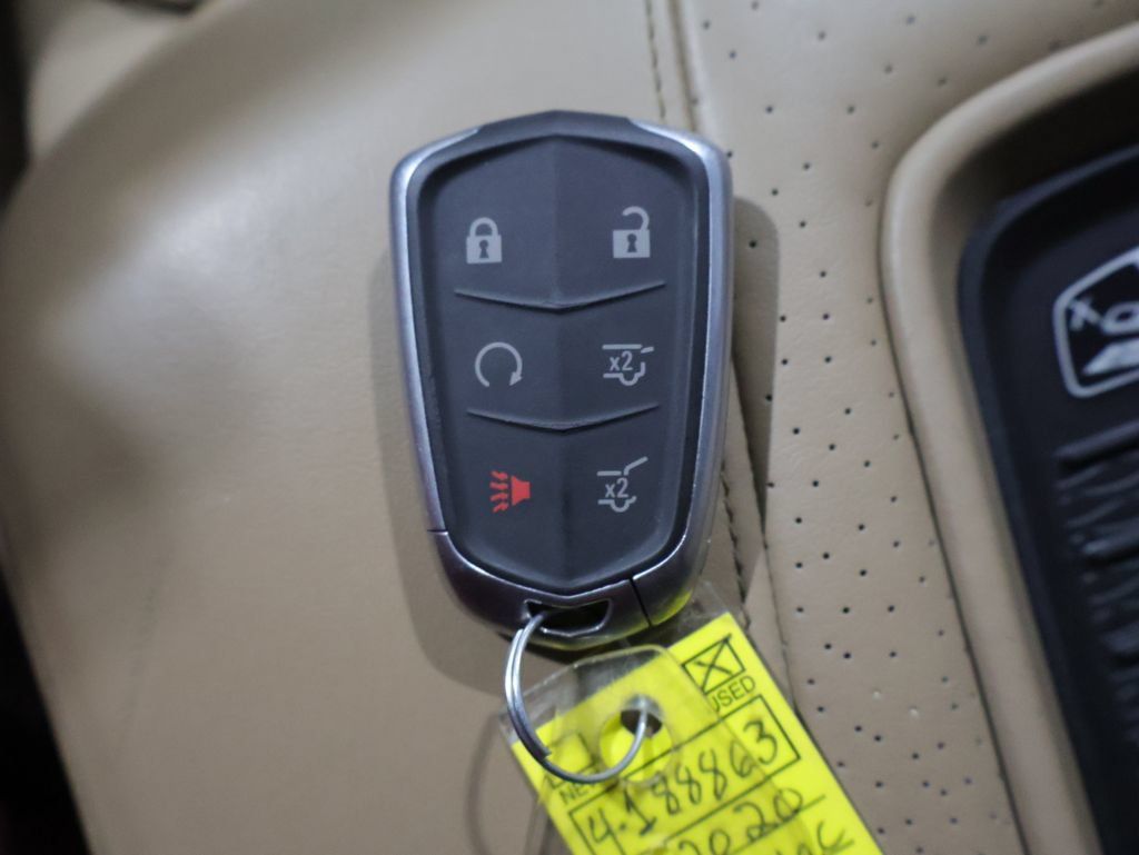 Used 2020 Cadillac Escalade Platinum AWD/4WD image 29