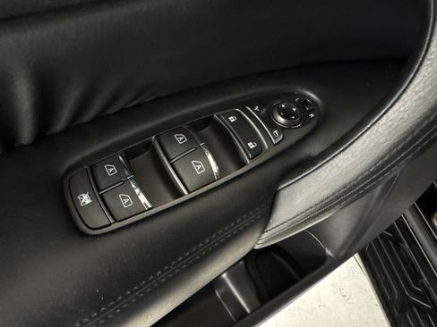 Used 2023 Nissan Armada SL w/ Midnight Edition Package RWD image 27