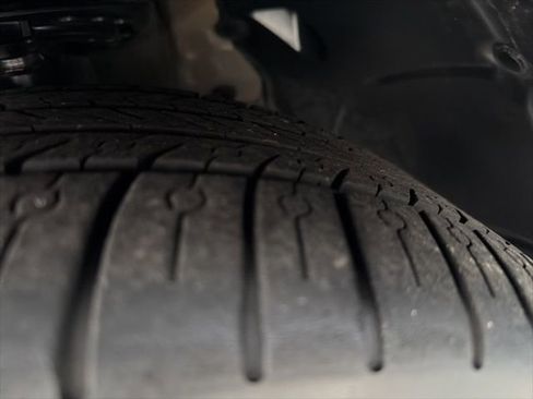 Used 2017 Honda Civic EX-L image 27