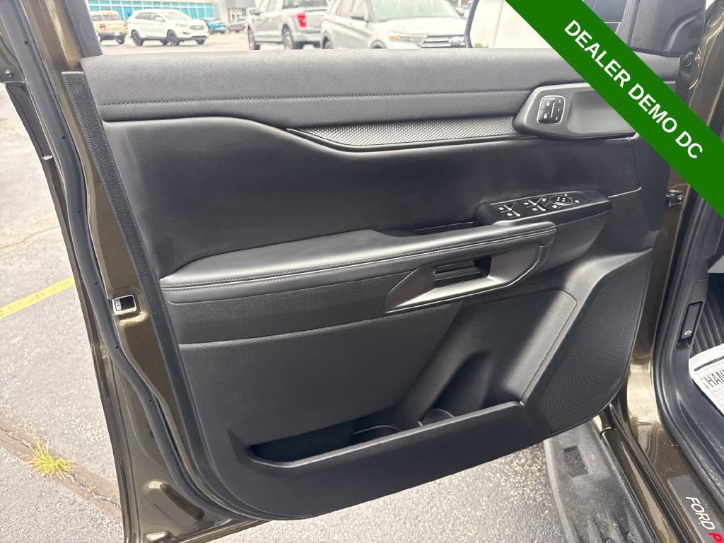 Used 2025 Ford Ranger Raptor AWD/4WD image 26