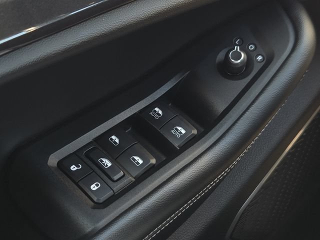 Used 2021 Jeep Grand Cherokee L Laredo AWD/4WD image 28