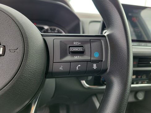 Used 2023 Nissan Rogue SV AWD/4WD image 20