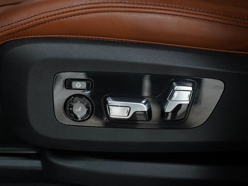 Used 2023 BMW X5 xDrive40i AWD/4WD image 26