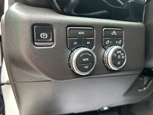 Used 2026 GMC Sierra 1500 Elevation AWD/4WD image 21