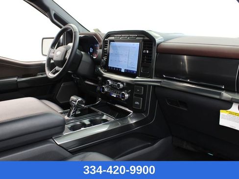 Used 2023 Ford F150 Lariat w/ Max Trailer Tow Package image 25