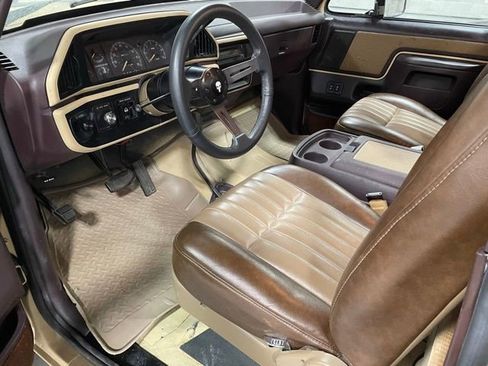 Used 1989 Ford Bronco Custom image 19