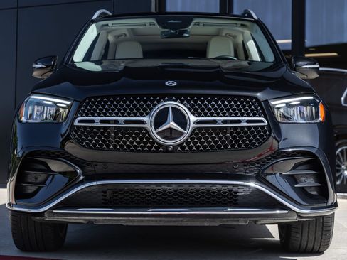 Used 2024 Mercedes-Benz GLE 350 4MATIC image 4
