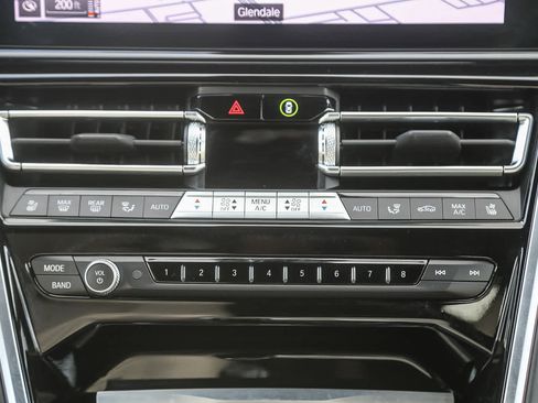 Used 2026 BMW M850i xDrive Convertible w/ M Sport Professional Package image 10