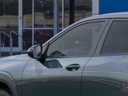 New 2026 Chevrolet Trax LS w/ LS Convenience Package image 12