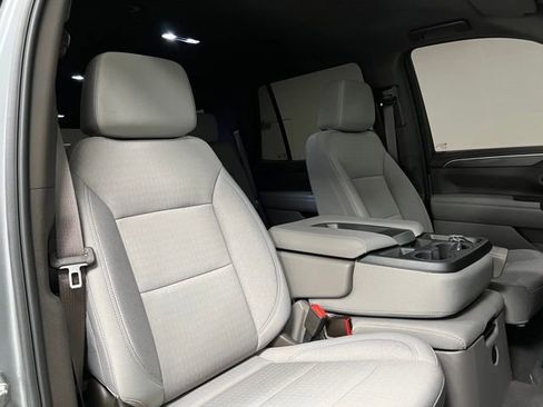 Used 2024 Chevrolet Tahoe LS AWD/4WD image 60