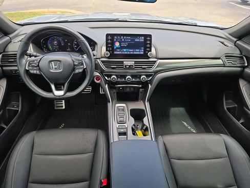 Used 2022 Honda Accord Sport image 13
