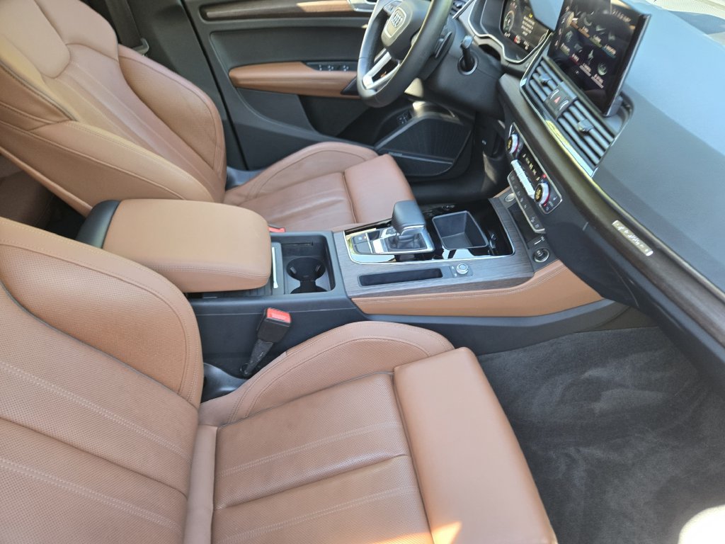 Used 2023 Audi Q5 e Prestige AWD/4WD image 18