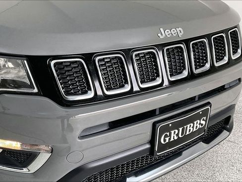 Used 2020 Jeep Compass Limited image 35