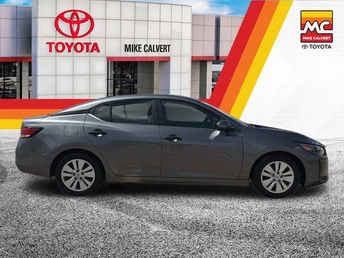 Used 2024 Nissan Sentra S FWD image 6