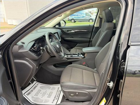 Used 2022 Buick Envision Preferred AWD/4WD image 10