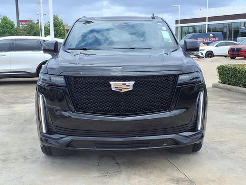 Used 2024 Cadillac Escalade Sport Platinum w/ Heavy-Duty Trailer Package AWD/4WD image 6