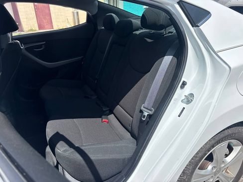 Used 2016 Hyundai Elantra Value Edition FWD image 11