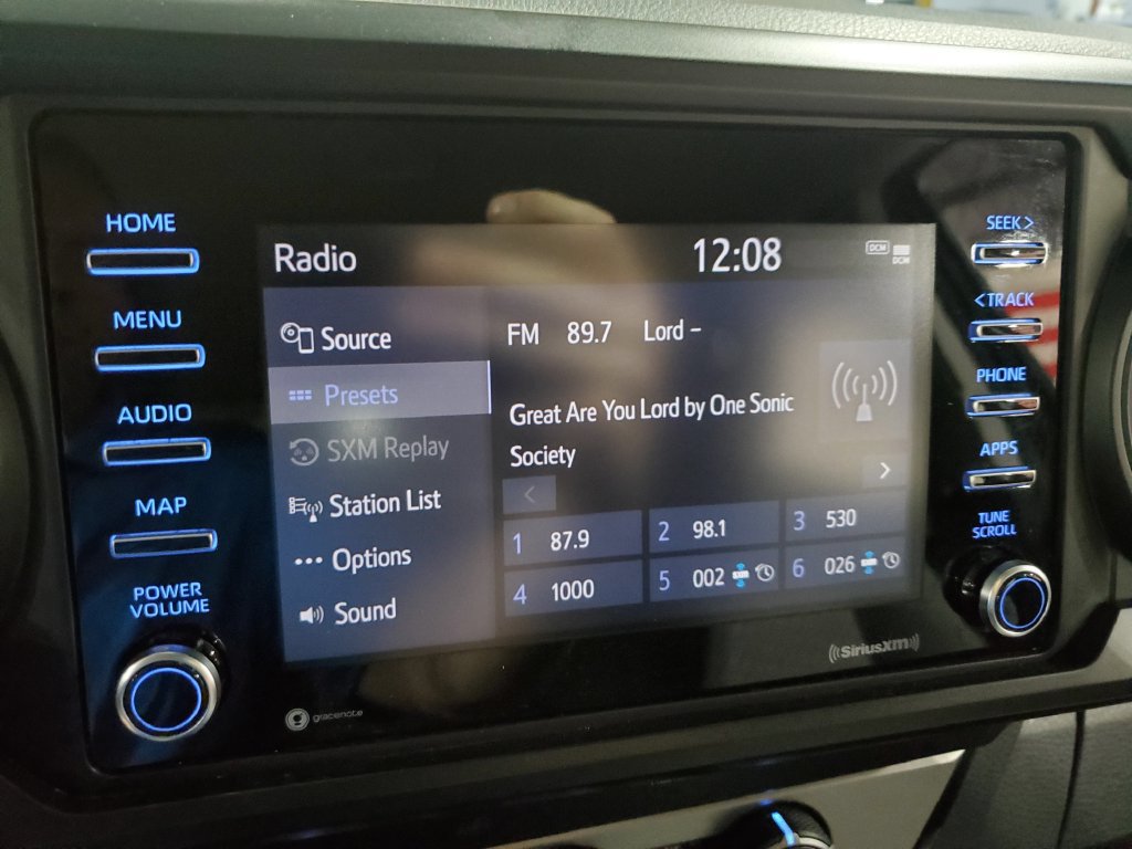 Used 2020 Toyota Tacoma SR w/ SR Convenience Package RWD image 26