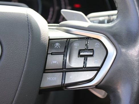 Used 2023 Lexus RX 350h w/ Cold Area Package image 17