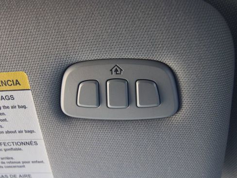 Used 2022 Ford Explorer Limited AWD/4WD image 38