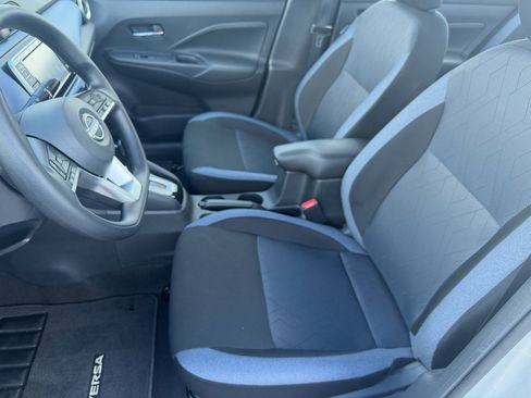 Used 2025 Nissan Versa SV w/ Trunk Package FWD image 16