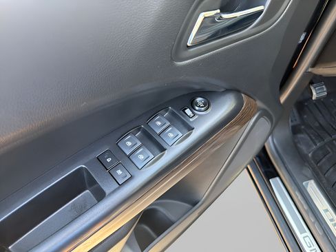 Used 2020 GMC Canyon Denali AWD/4WD image 23
