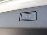 New 2025 Volkswagen Tiguan SE image 6