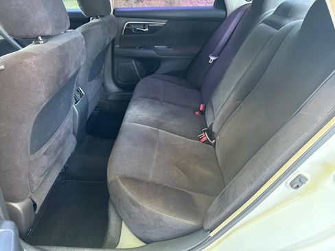 Used 2013 Nissan Altima 2.5 SV FWD image 14