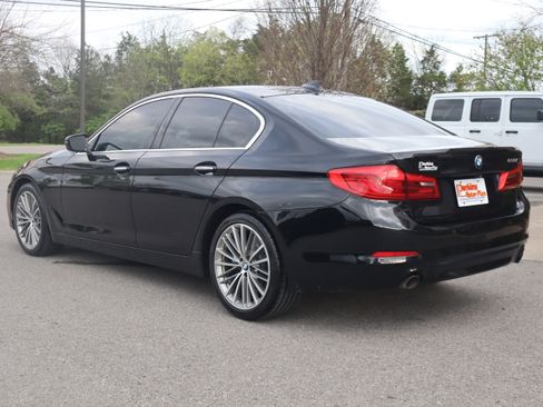 Used 2018 BMW 530i w/ Premium Package image 9