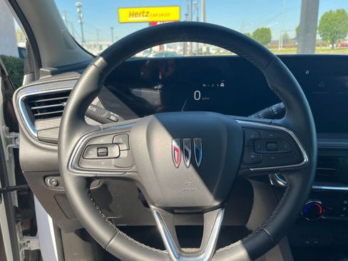 Used 2025 Buick Encore GX Preferred image 27