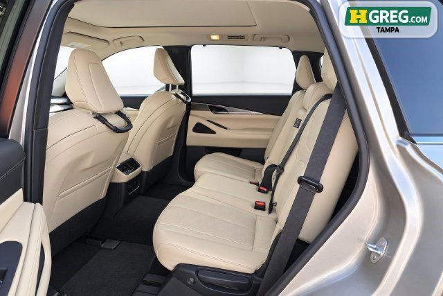 Used 2023 INFINITI QX60 Luxe w/ Cargo Package AWD/4WD image 12