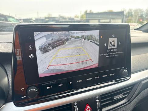 Used 2024 Kia Forte GT-Line w/ GT-Line Premium Package image 20