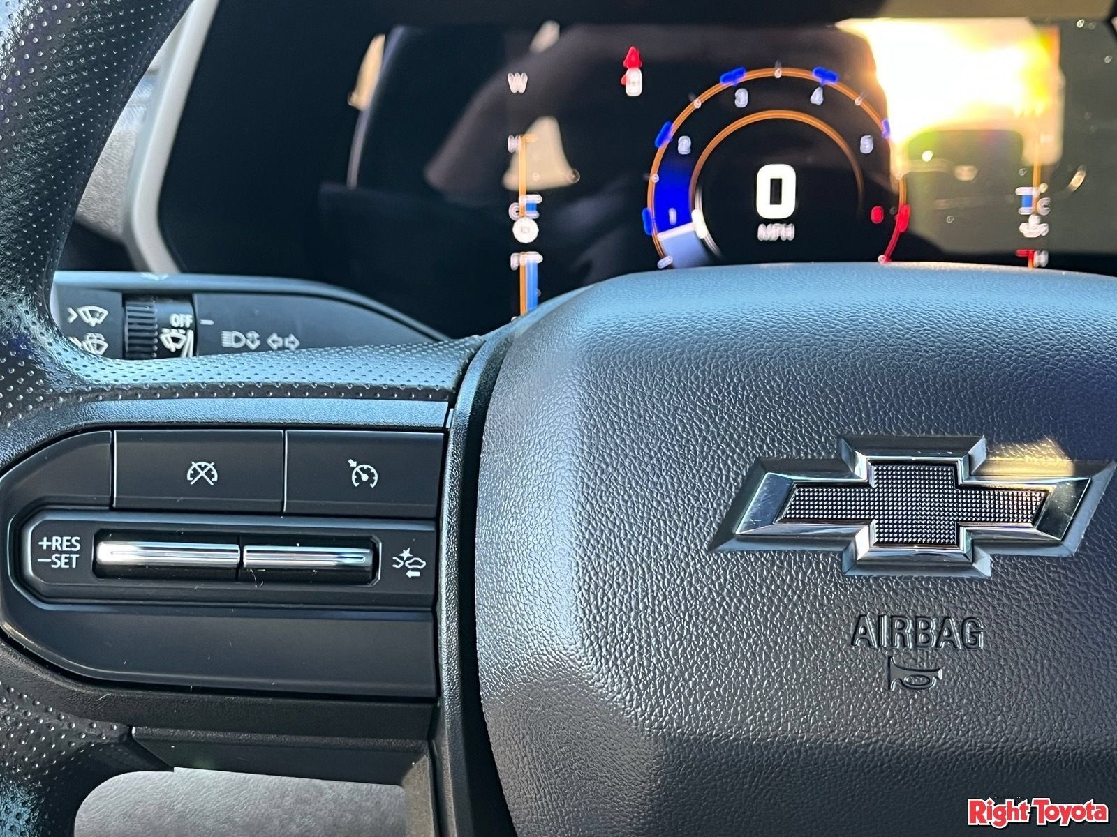 Used 2023 Chevrolet Colorado Trail Boss AWD/4WD image 22