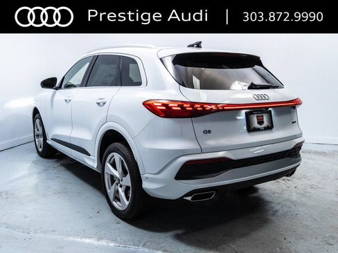 Used 2025 Audi Q5 Premium w/ Premium Plus AWD/4WD image 3