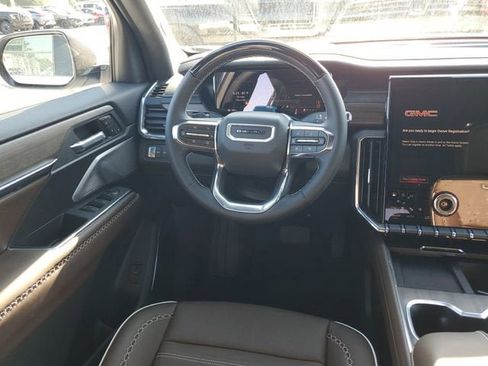 New 2026 GMC Acadia Denali Ultimate AWD/4WD image 15