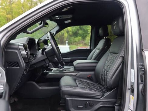 Used 2022 Ford F150 XLT w/ Equipment Group 302A High image 17