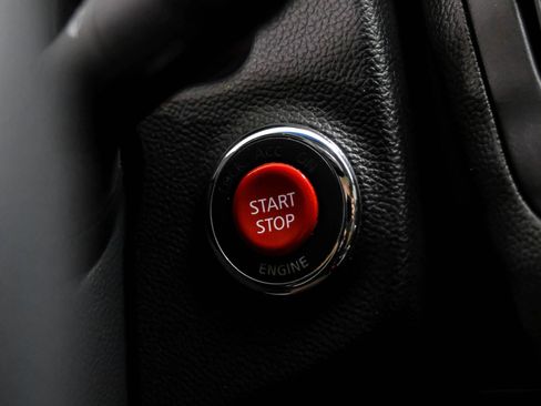 Used 2012 INFINITI G37 Sport image 21